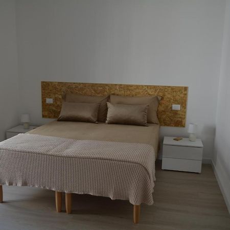 Dimora Mucci Apartment แตร์โมลิ ภายนอก รูปภาพ