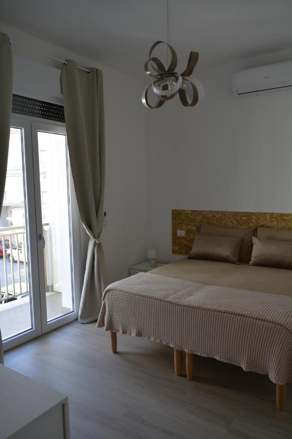 Dimora Mucci Apartment แตร์โมลิ ภายนอก รูปภาพ