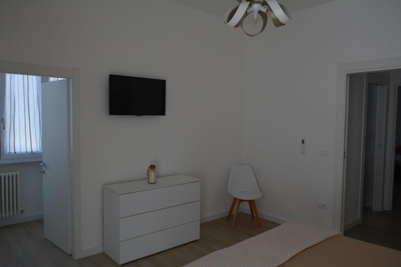 Dimora Mucci Apartment แตร์โมลิ ภายนอก รูปภาพ